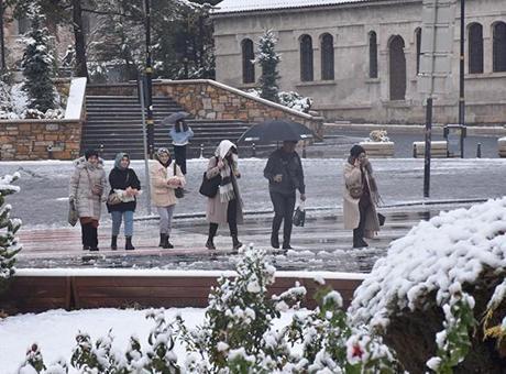 Gündemde: Birçok kent bembeyaz! Kar kalınlığı 40 santimetreye ulaştı